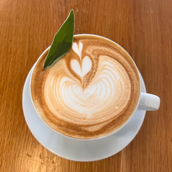 Meet your Posher, Ruth - Picture 1 of 1